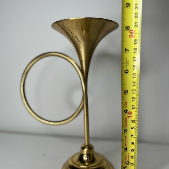 Antique Vintage Trumpet candle holder - Picture 4 of 8